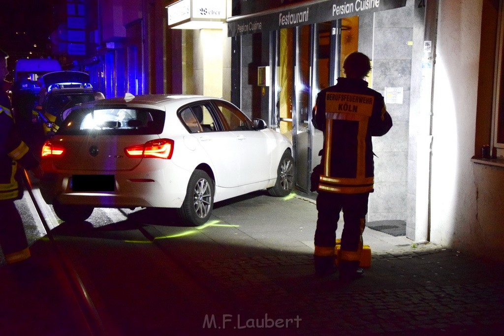 VU Pkw Strab PKlemm Koeln Altstadt Jahnstr P124.JPG - Miklos Laubert